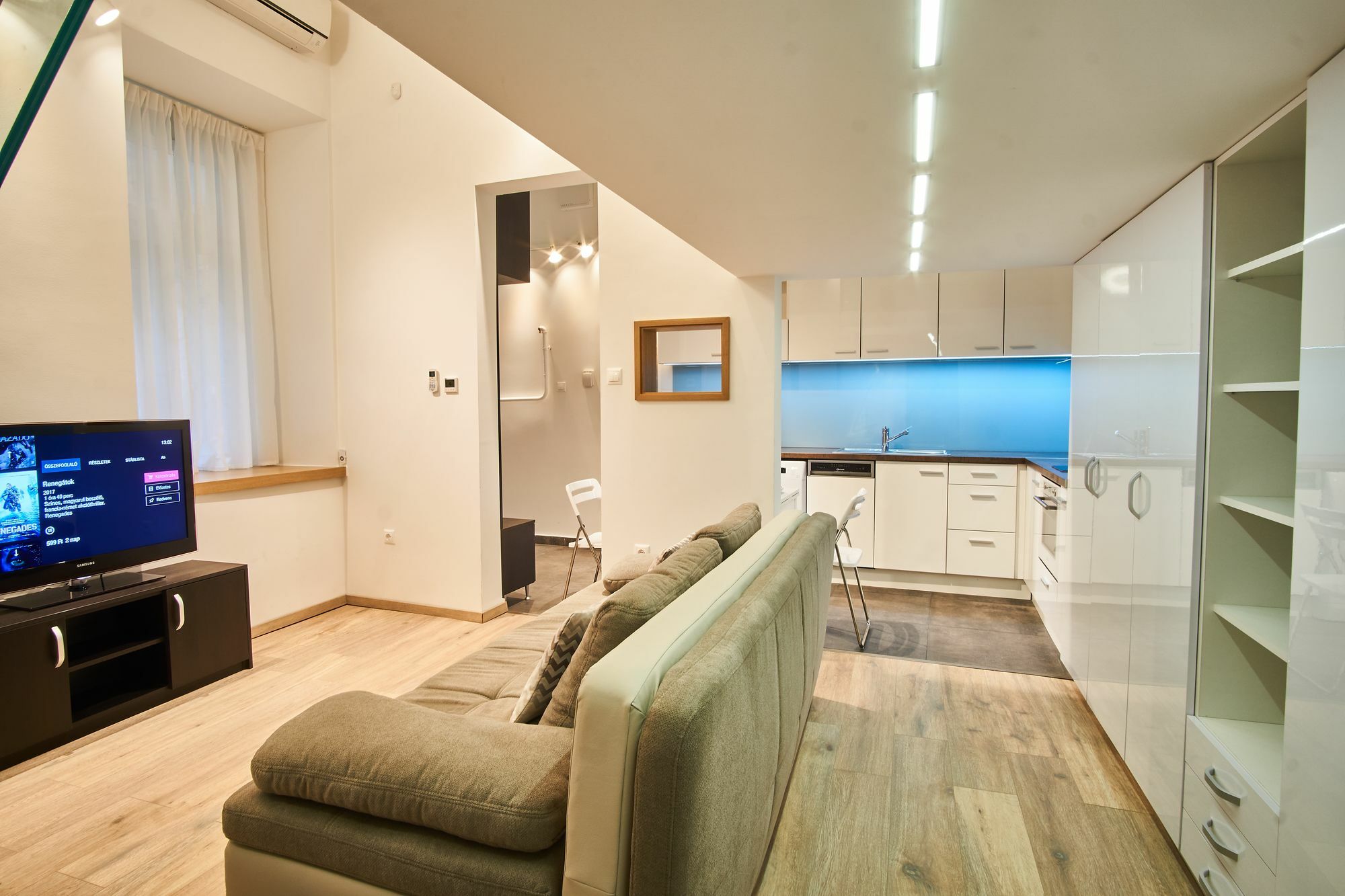 V27 Apartment | Hostaid Budapest Exterior photo