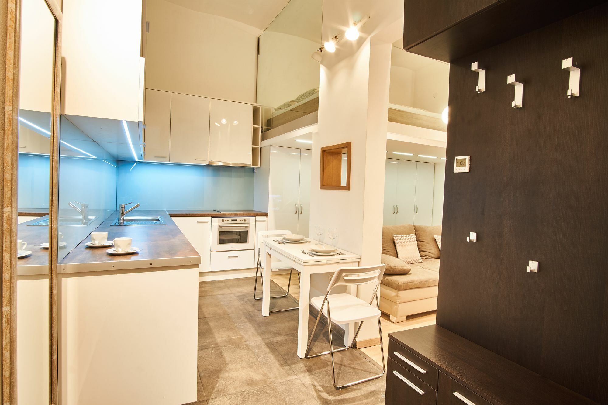V27 Apartment | Hostaid Budapest Exterior photo